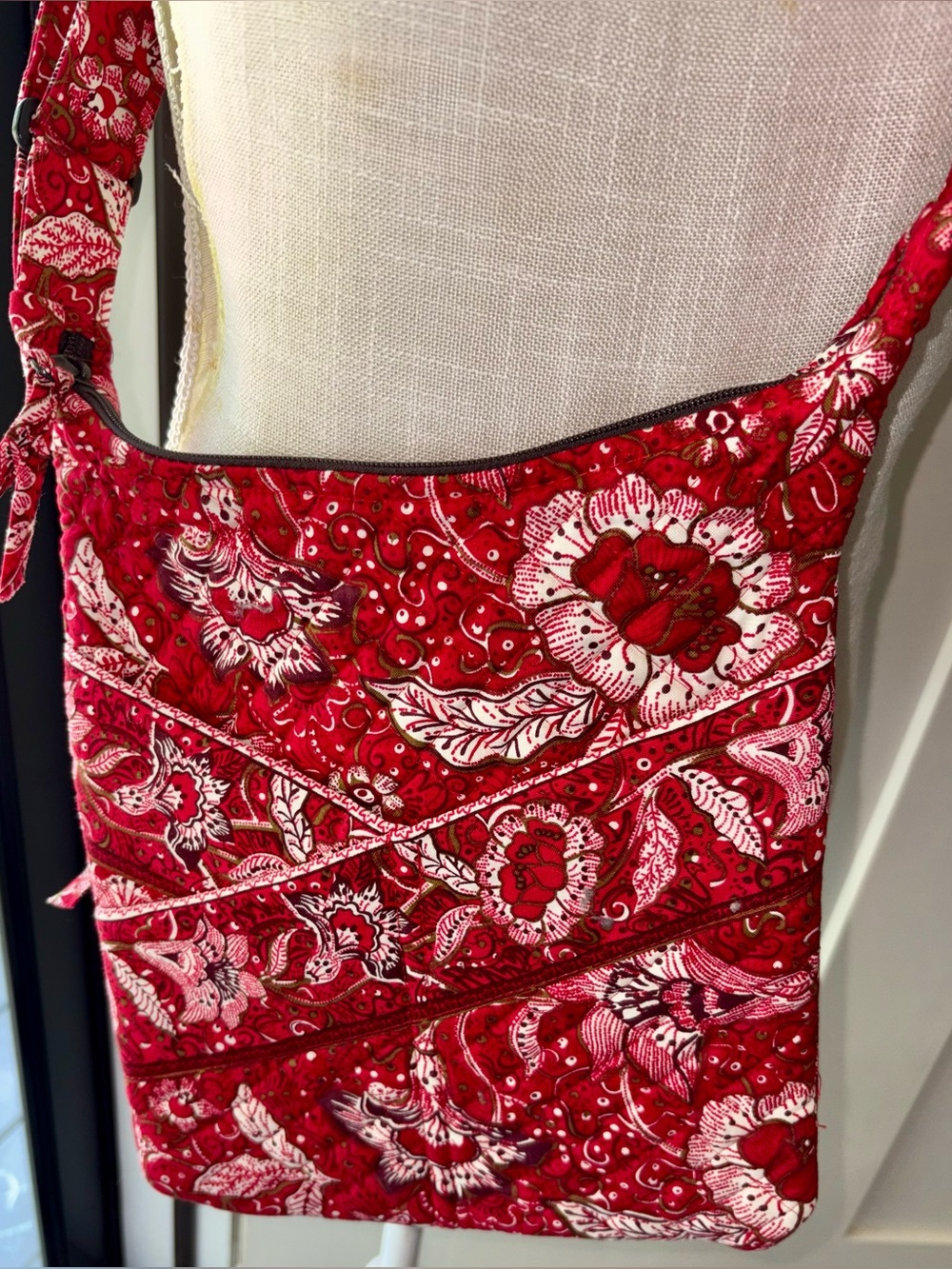 New Stephanie Dawn Red Paisley Floral Hipster Crossbody Handbag Burnt Ruby Y2K